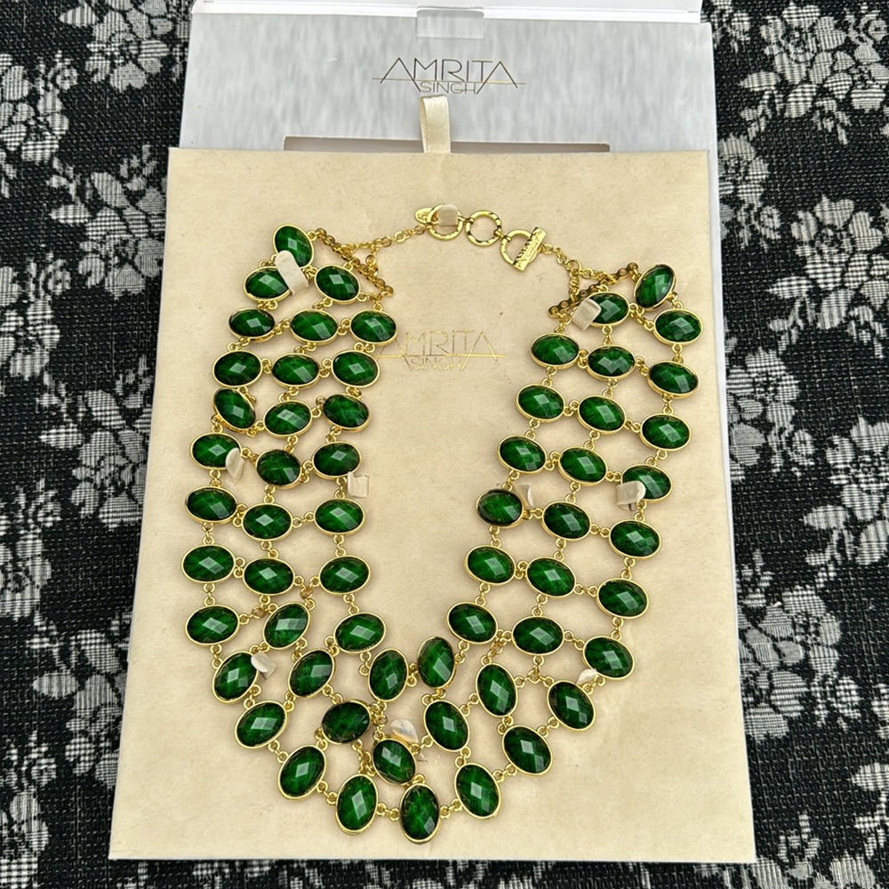 Amrita Singh Reversible Bib Necklace Statement cleopatra green red